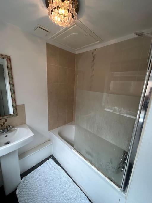 Perfect Home From Home In Stoke On Trent Etruria Esterno foto